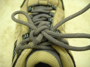 hiking boots for narrow feet